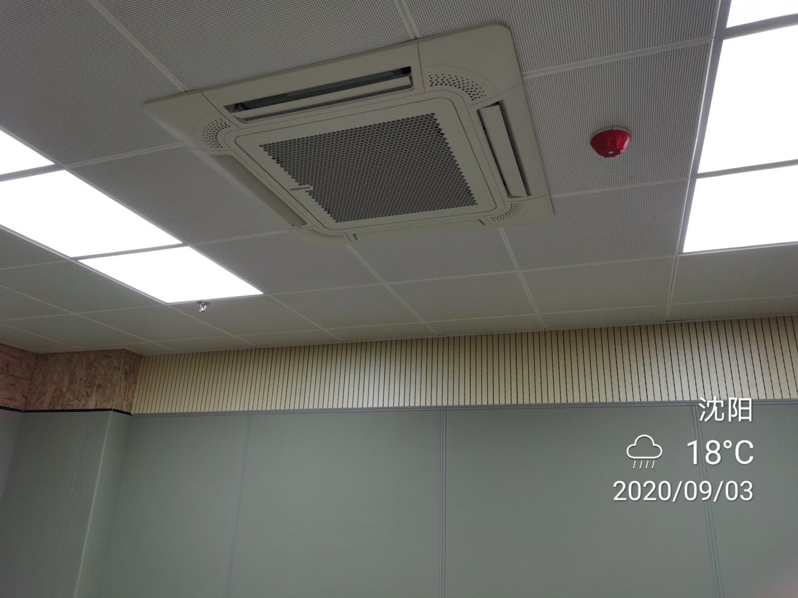 隔音板價格怎麼算？從香港某法院項目看隔音板材料與安裝工藝